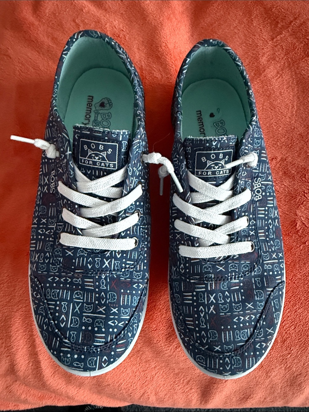 Skechers BOBS Navy Patterned Women’s Sneakers with White Laces